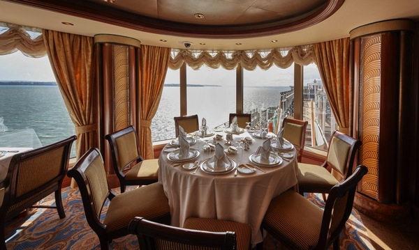 Cunard Queen Victoria Queens Grill ©cunard.jpg